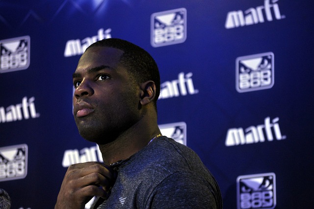 在他执教伊 在他执教伊